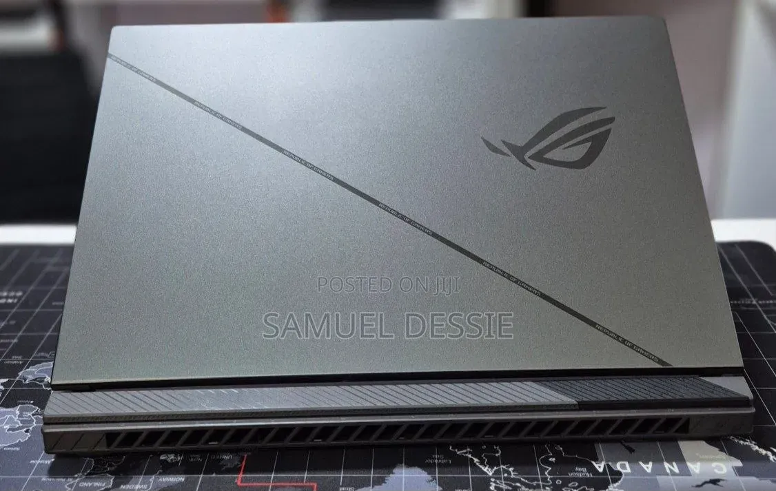 New Laptop Asus ROG Strix G17 32GB Intel Core i9 SSD 2T