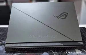 New Laptop Asus ROG Strix G17 32GB Intel Core i9 SSD 2T