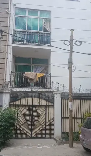5bdrm House in Semit 72, G+3 Luxury, Bole for sale