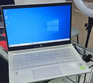 New Laptop HP Pavilion 15 8GB Intel Core i5 SSD 512GB