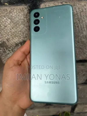 Samsung Galaxy M13 128 GB Blue