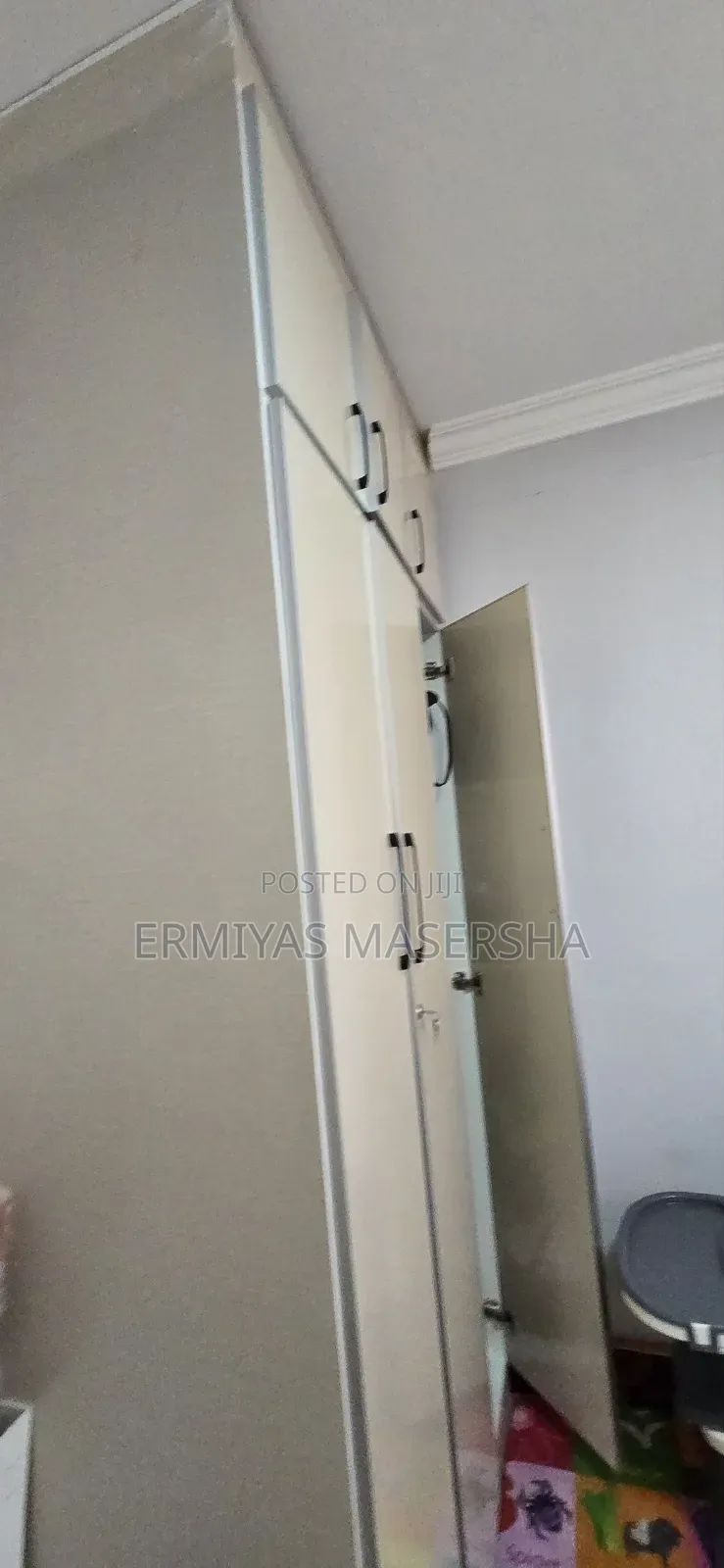 Furnished 3bdrm Apartment in Yeka for sale