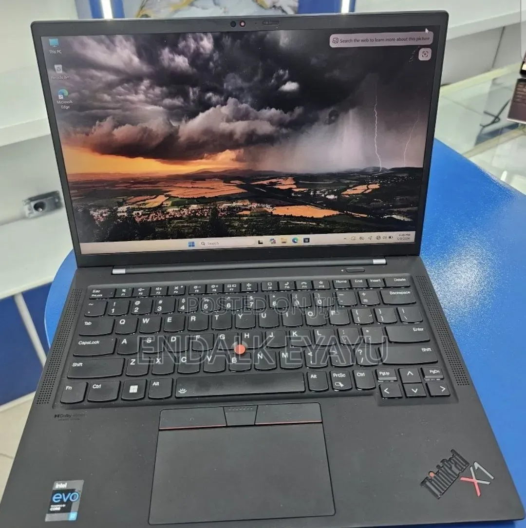 New Laptop Lenovo ThinkPad X1 Carbon 16GB Intel Core i7 SSD 512GB