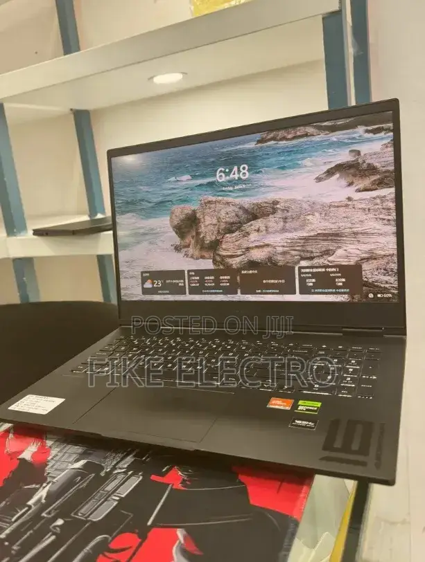 New Laptop HP Omen 15 16GB AMD Ryzen 7 SSD 512GB