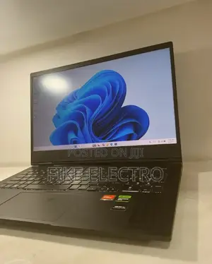 New Laptop HP Omen 15 16GB AMD Ryzen 7 SSD 512GB