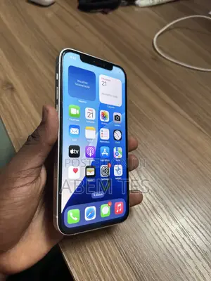Apple iPhone 12 64 GB White