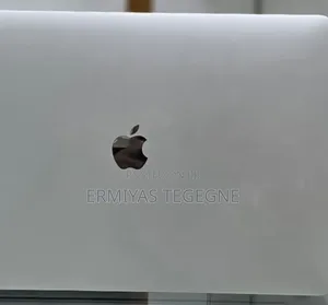 New Laptop Apple MacBook 2015 16GB Intel Core i7 SSD 512GB