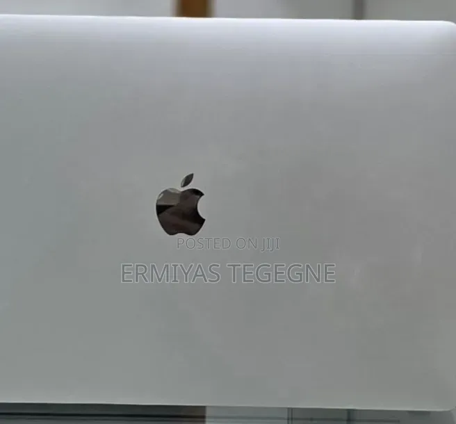 New Laptop Apple MacBook 2015 16GB Intel Core i7 SSD 512GB