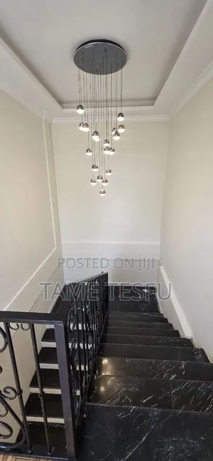 2bdrm House in ሀያት, Bole for sale