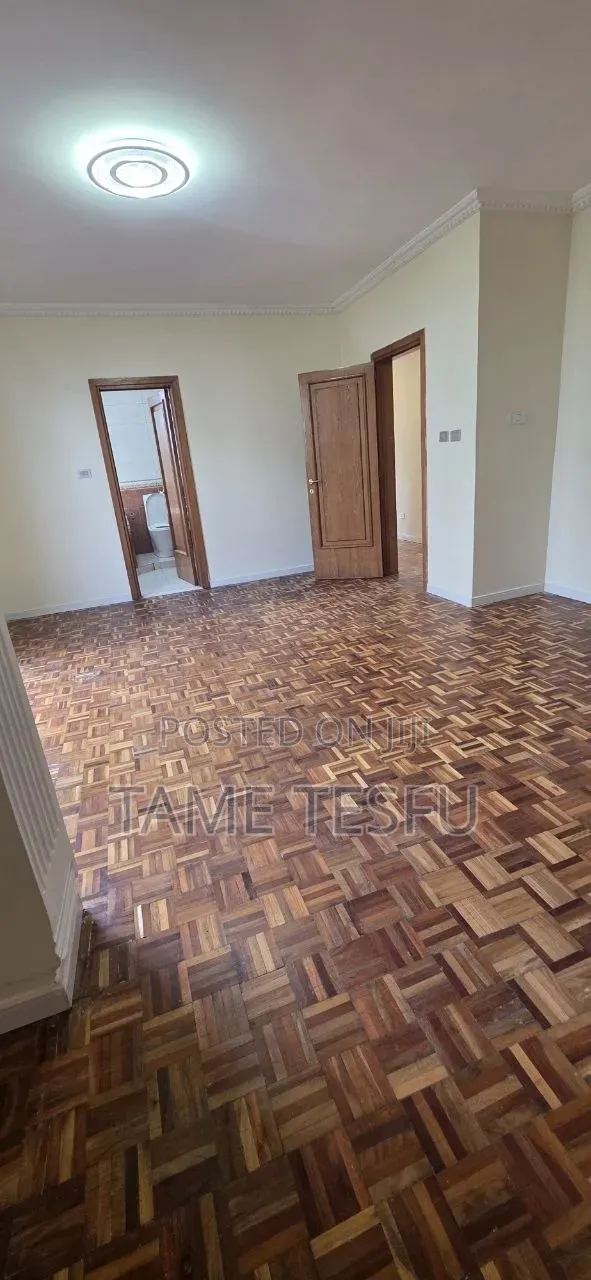 2bdrm House in ሀያት, Bole for sale