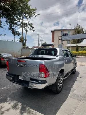 Toyota Hilux 2017 Silver