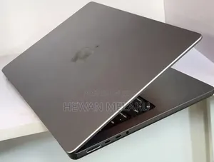 New Laptop Apple MacBook Pro 2023 M3 8GB Apple M3 Pro SSD 512GB
