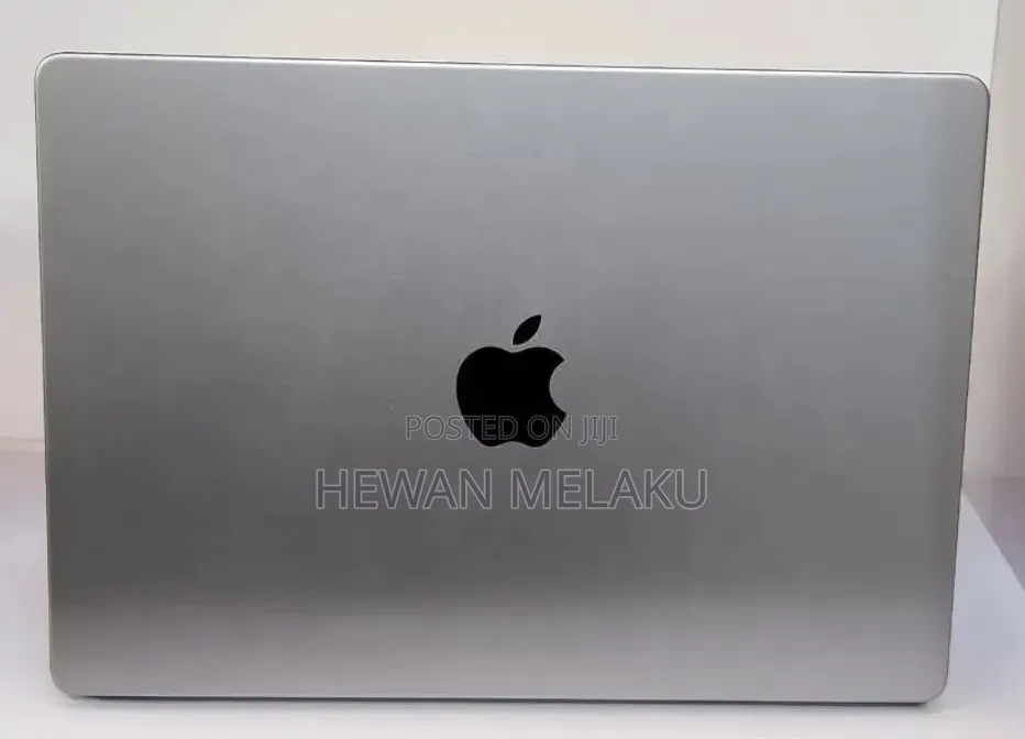 New Laptop Apple MacBook Pro 2023 M3 8GB Apple M3 Pro SSD 512GB