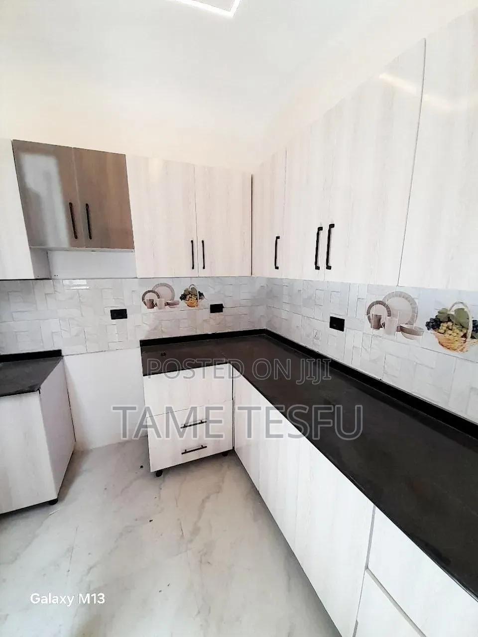 Furnished 3bdrm Villa in ሀያት, Bole for sale