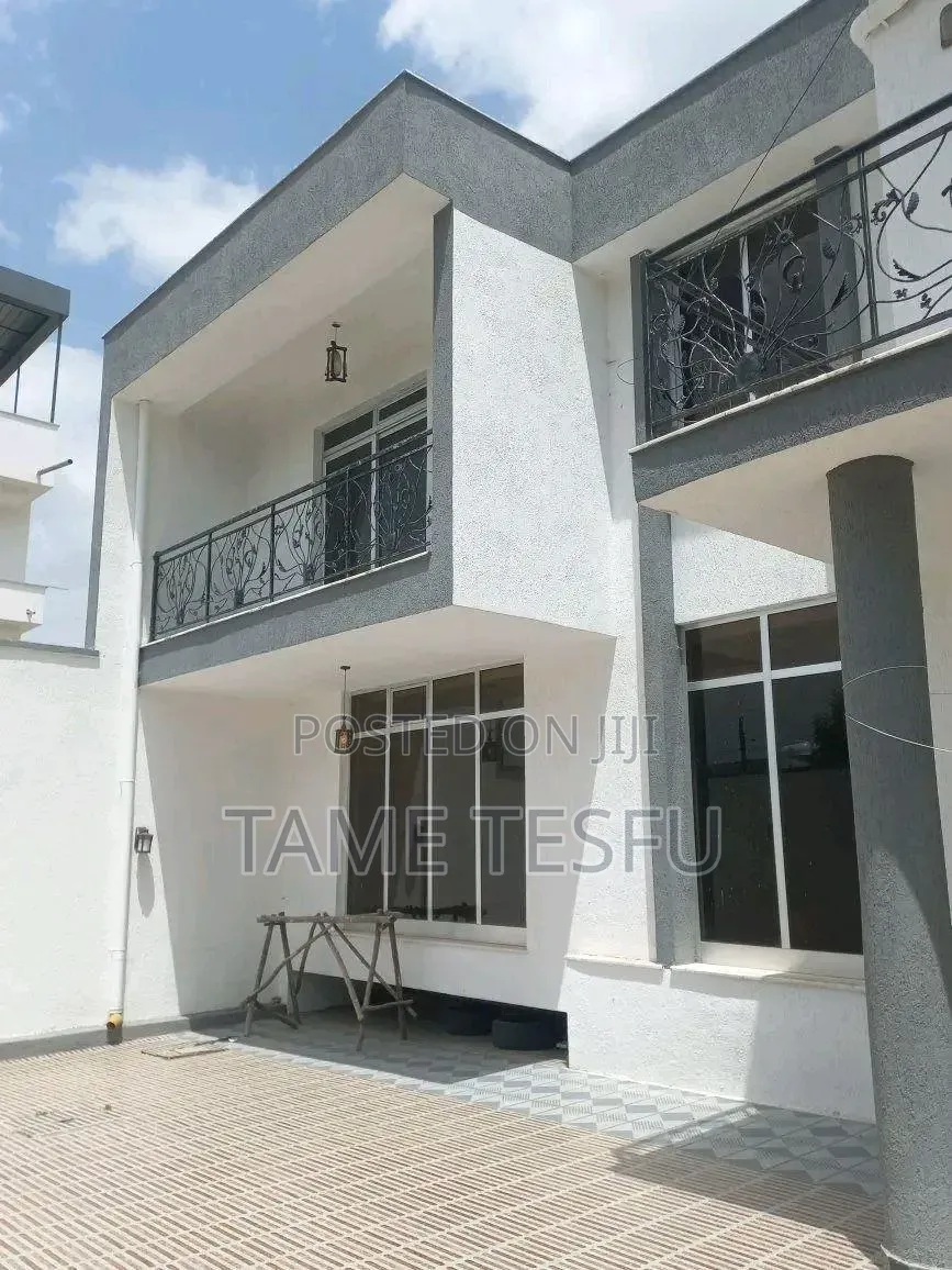 Furnished 6bdrm House in ሀያት, Bole for sale