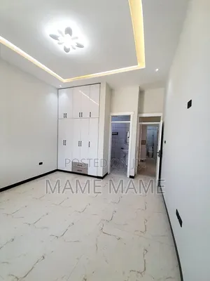 5bdrm Villa in Addis Abeba, Bole for sale