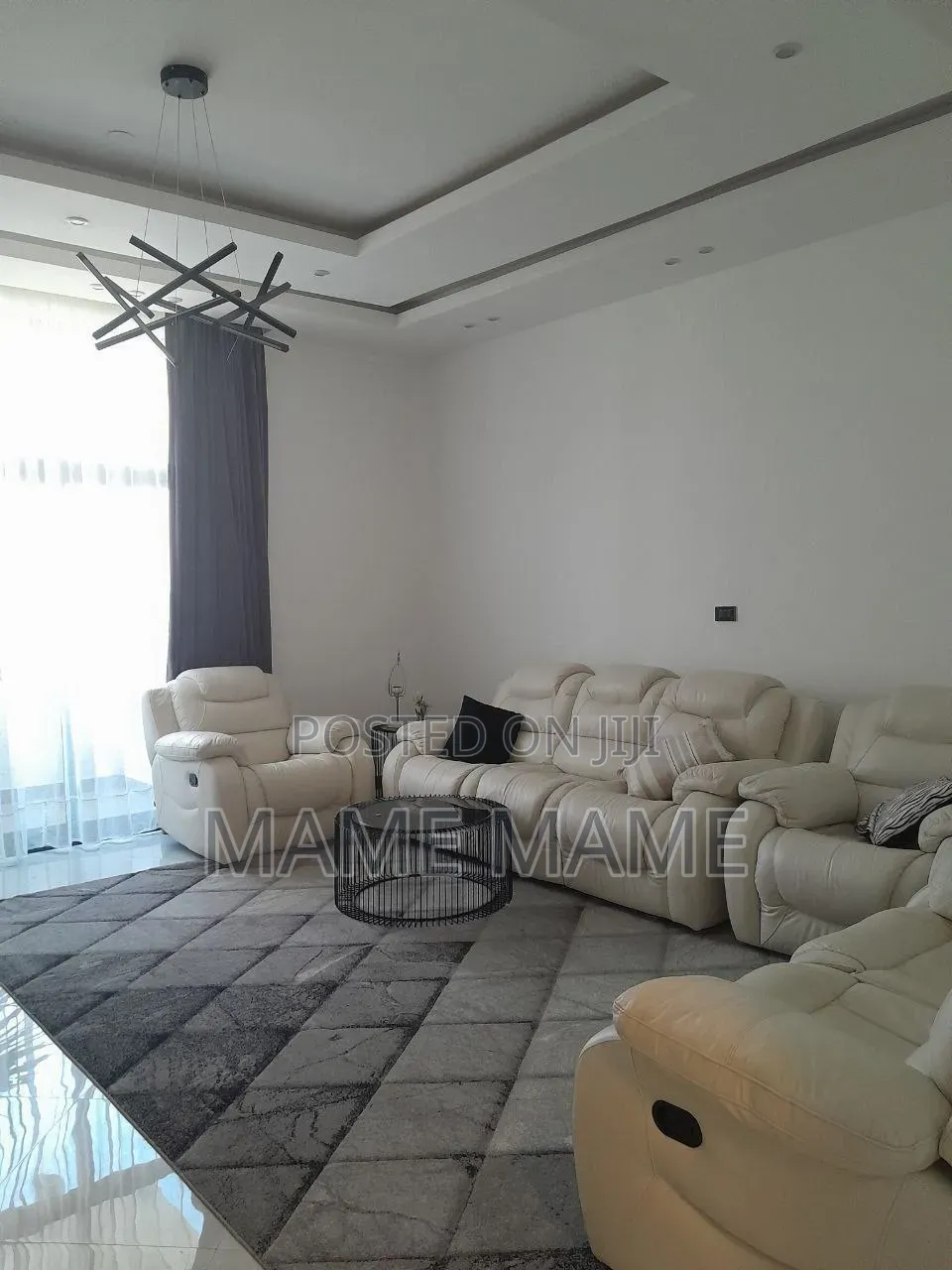 9bdrm House in Addis Abeba, Bole for sale