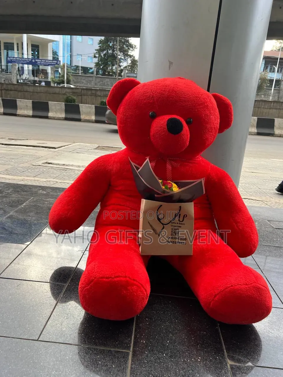 3xl Teddy Bear With Gift