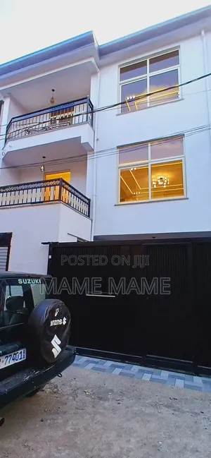 5bdrm House in Addis Abeba, Bole for sale