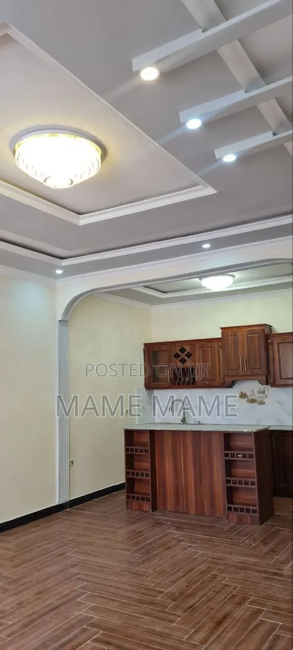 3bdrm Villa in Addis Abeba, Bole for sale
