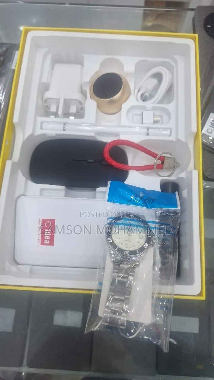 New C idea CM8800 Plus 1 TB Gray