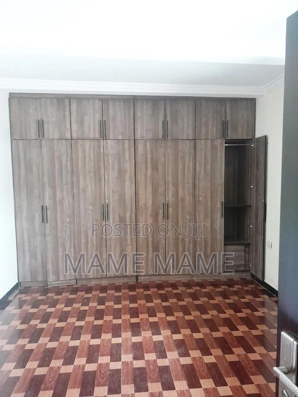 4bdrm House in Addis Abeba, Bole for sale