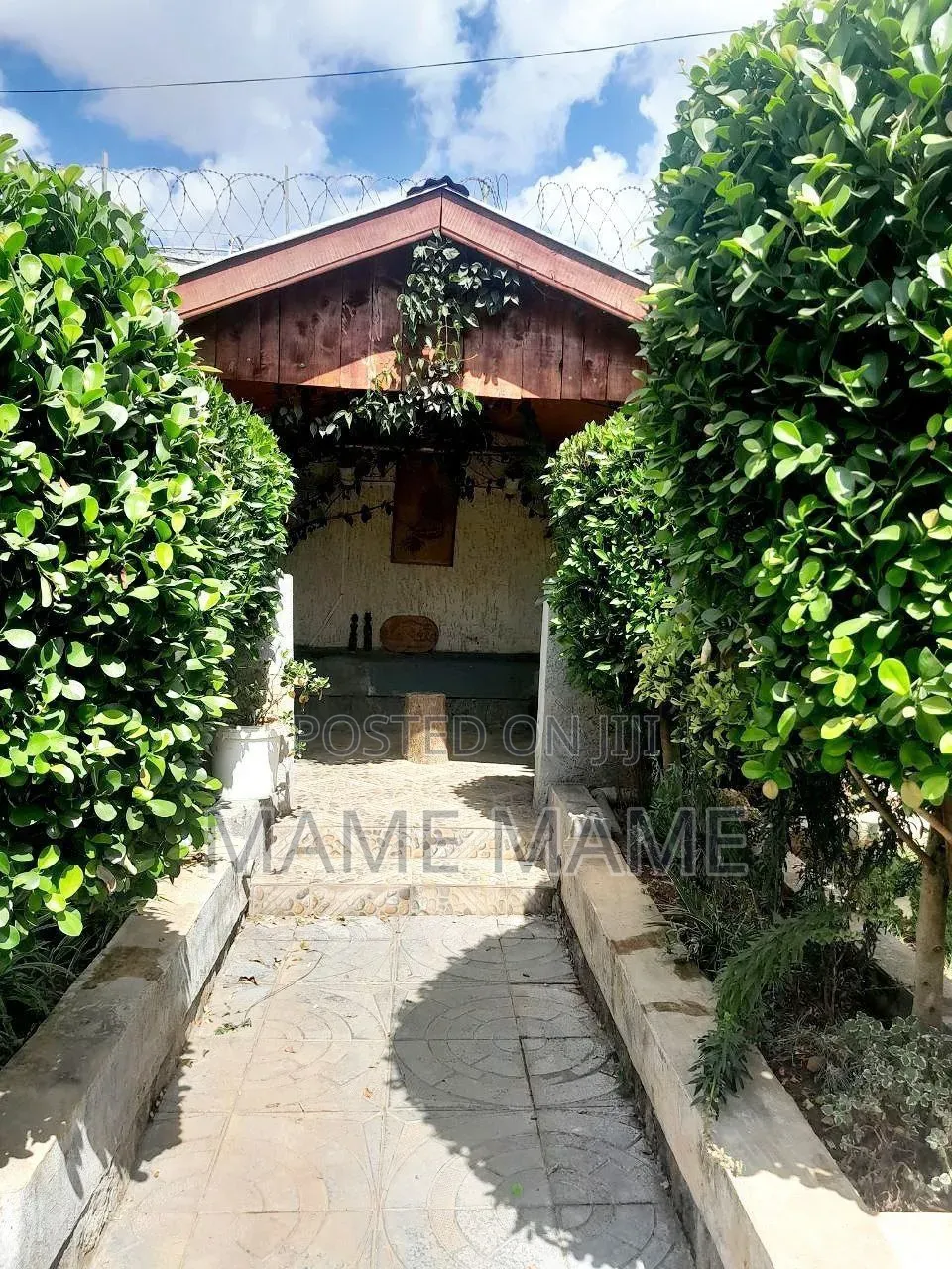 4bdrm House in Addis Abeba, Bole for sale
