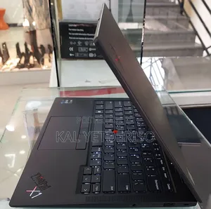 New Laptop Lenovo ThinkPad X1 Carbon 16GB Intel Core i5 SSD 512GB