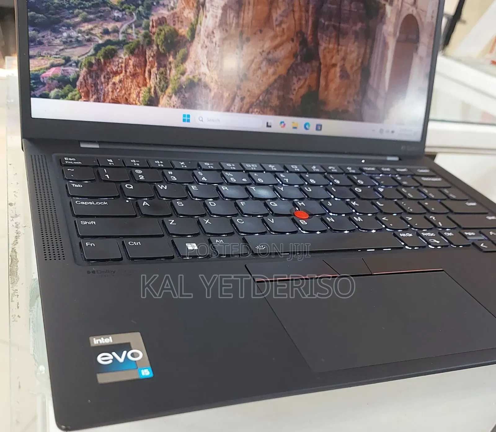 New Laptop Lenovo ThinkPad X1 Carbon 16GB Intel Core i5 SSD 512GB