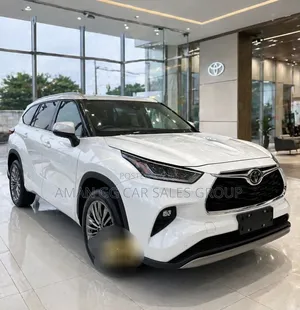 New Toyota Highlander Hybrid 2025 White