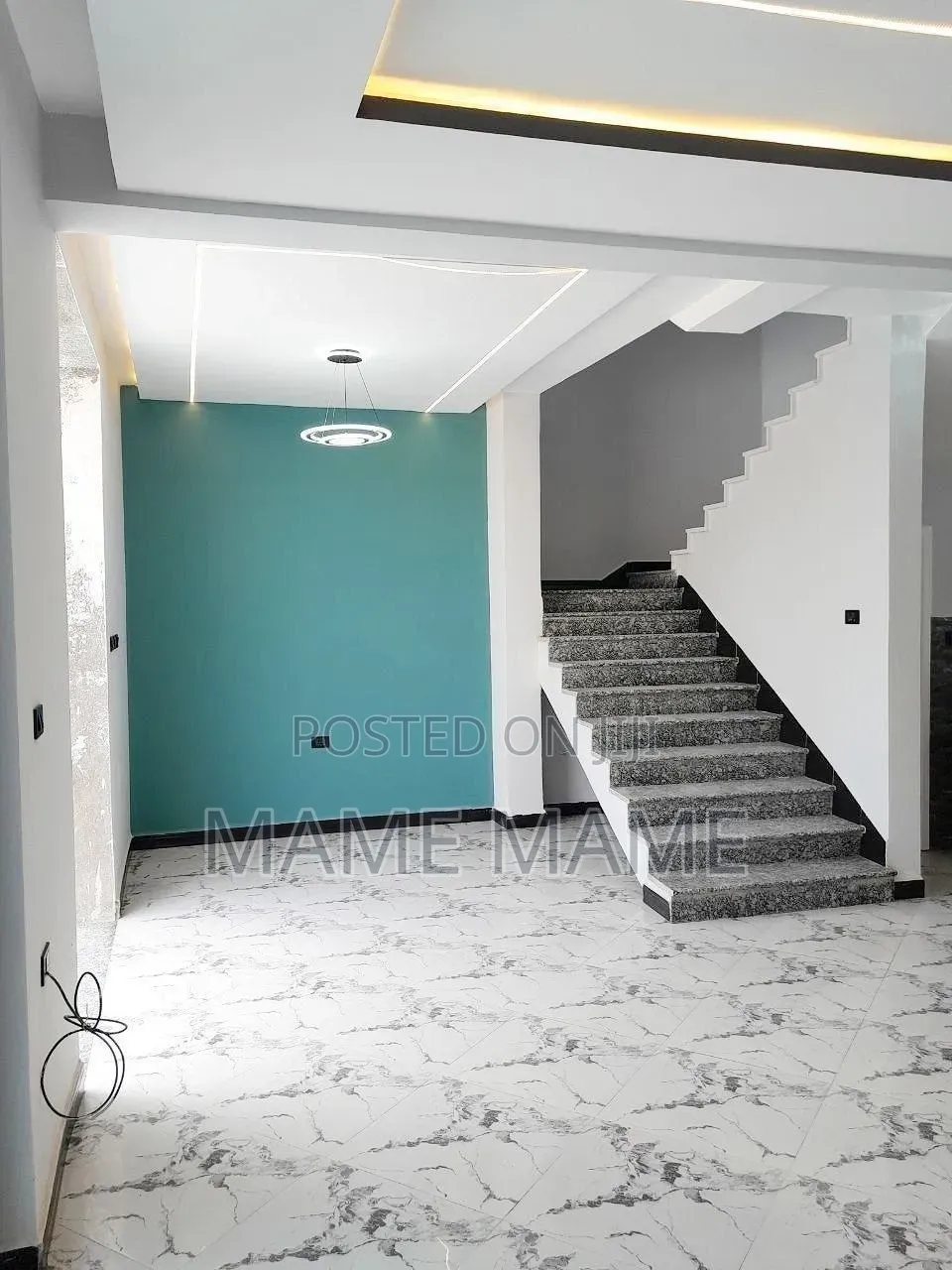 10bdrm House in Addis Abeba, Bole for sale