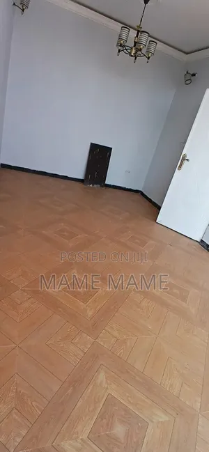 6bdrm House in Addis Abeba, Bole for sale