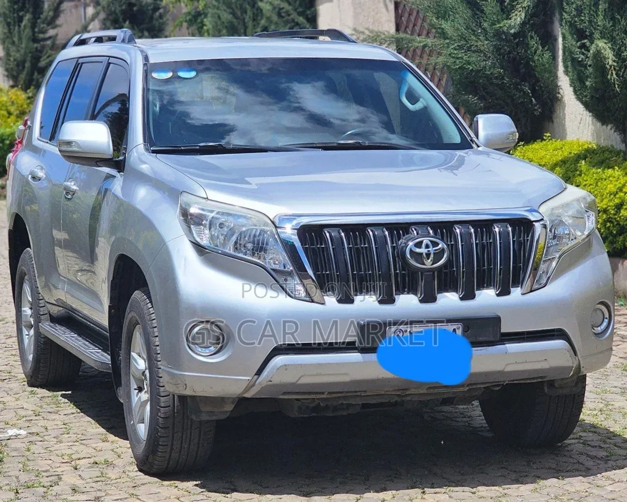 Toyota Land Cruiser Prado 2013 Silver