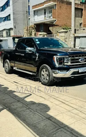 Ford F-150 2022 Black