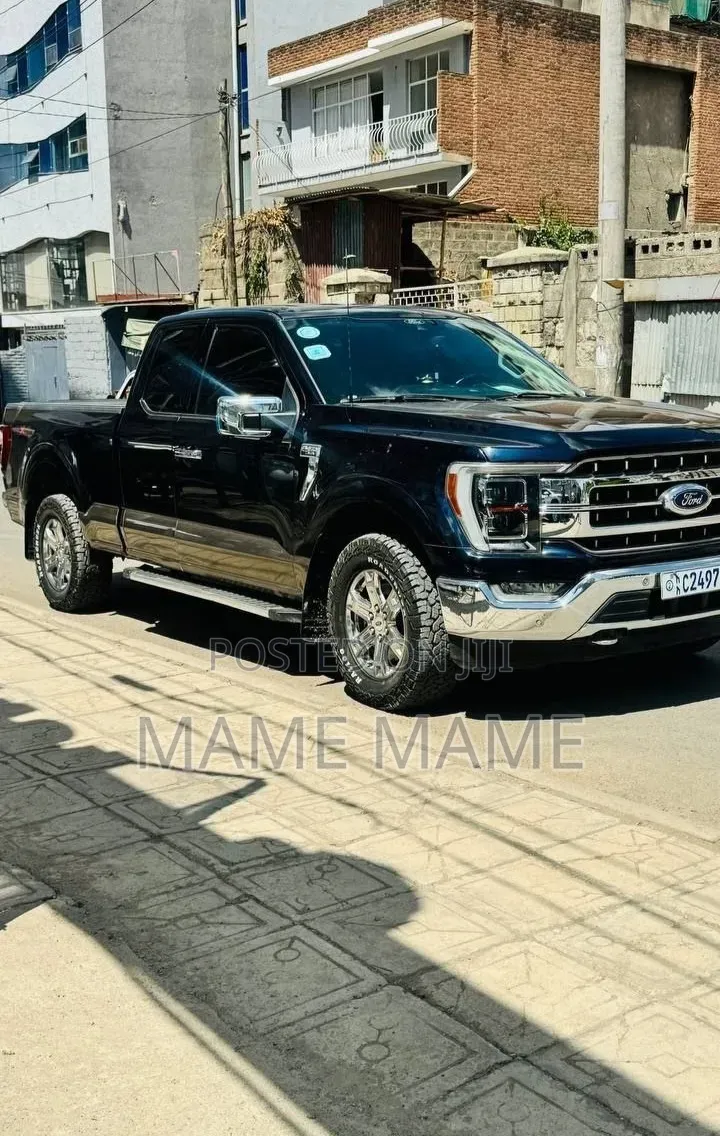 Ford F-150 2022 Black