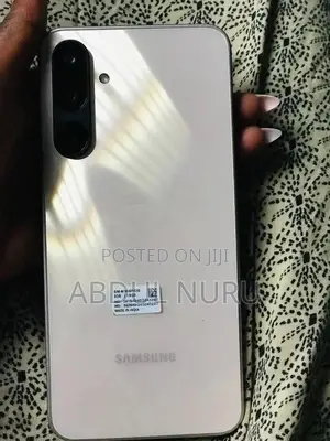New Samsung Galaxy M16 128 GB White