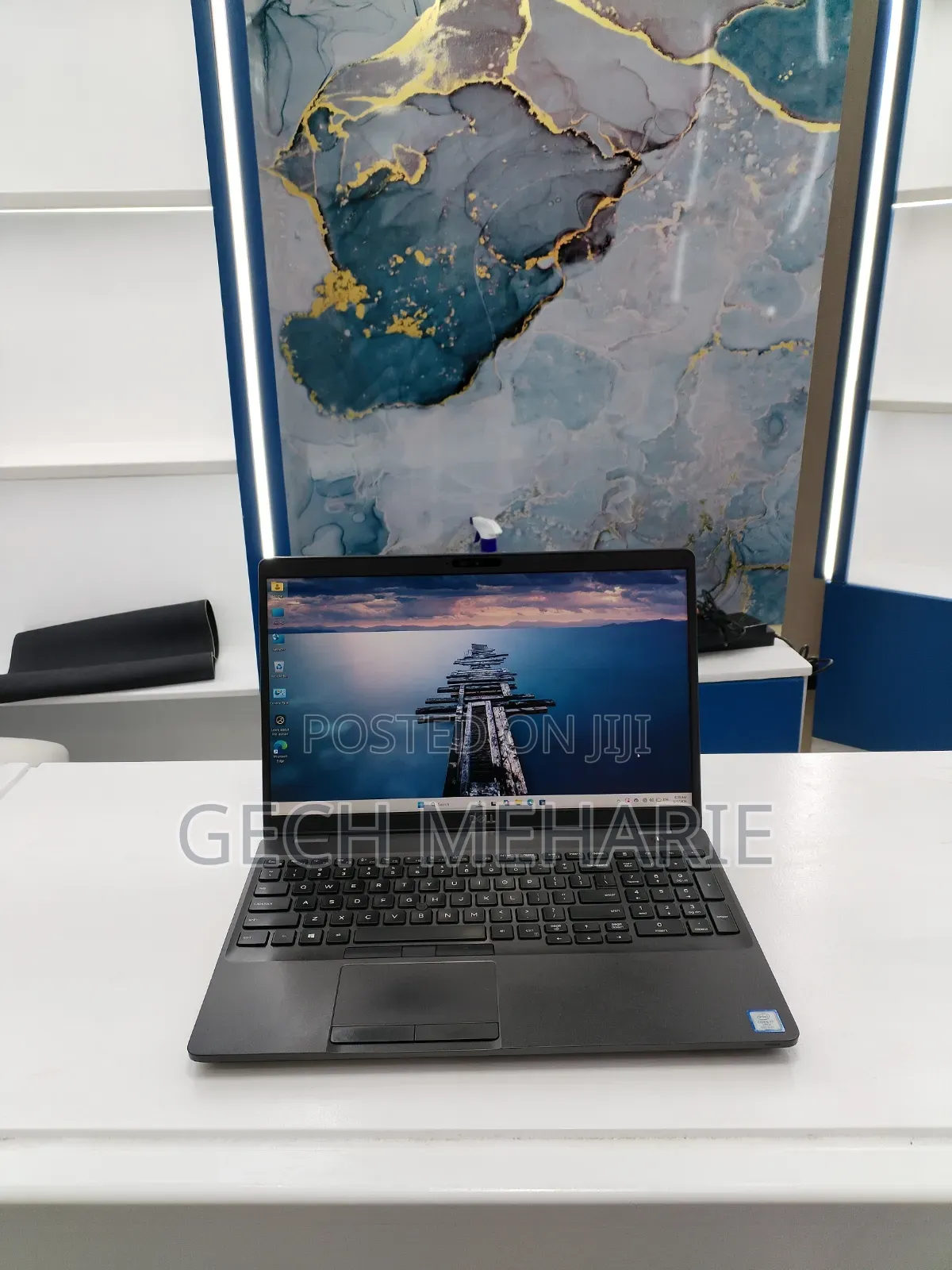 New Laptop Dell Precision 15 3541 16GB Intel Core i7 SSD 512GB