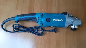 Makita 2400w Grinder