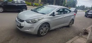 Hyundai Elantra 2013 Silver
