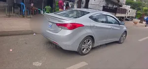 Hyundai Elantra 2013 Silver
