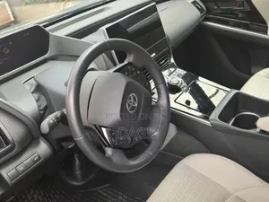 Toyota bZ4X 71.4 kWh FWD 2022 Gray