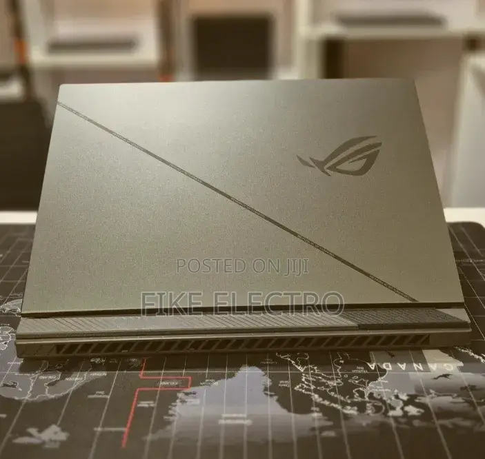 New Laptop Asus ROG Strix G17 32GB Intel Core i9 SSD 2T