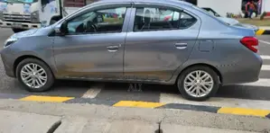 Mitsubishi Attrage 2022 Silver
