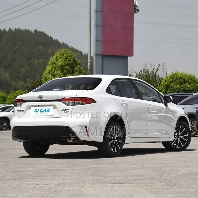 Toyota Corolla 2023 White