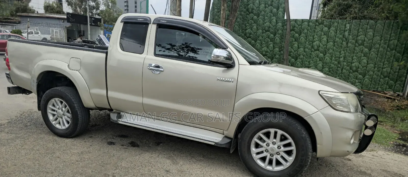 Toyota Hilux 2014 Purple