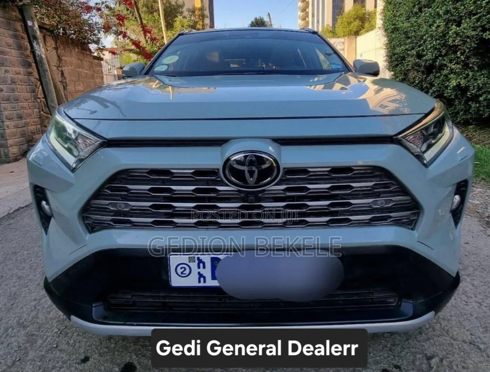 Toyota RAV4 2021 Green