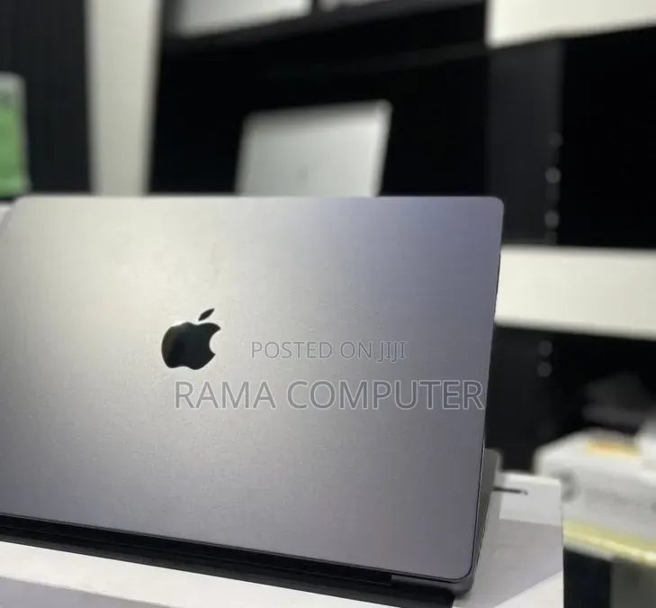 New Laptop Apple MacBook Pro 2023 M3 Max 36GB Apple M3 Max SSD 1T
