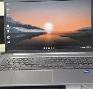 New Laptop HP ZBook 15 16GB Intel Core i7 SSD 512GB