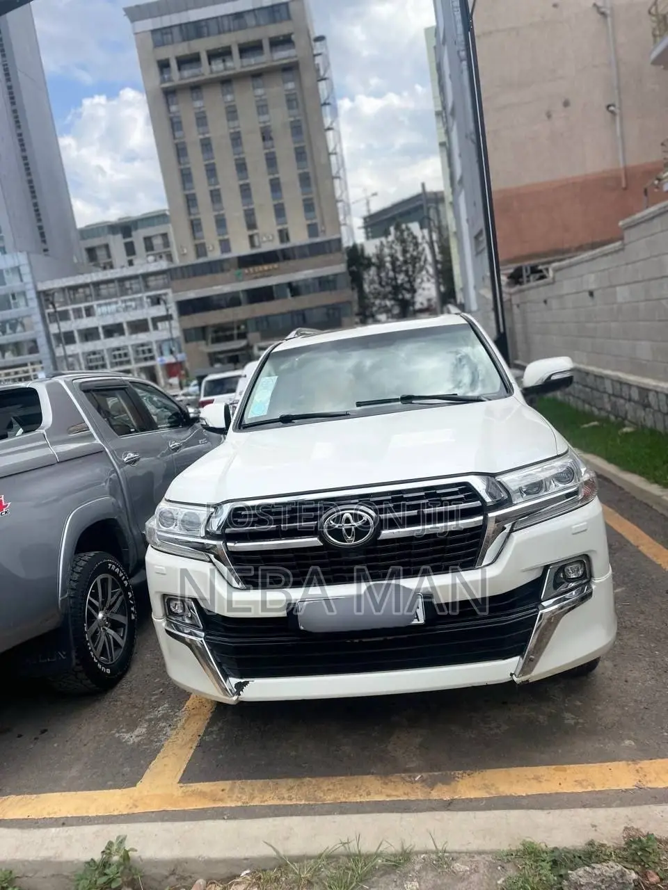 Toyota Land Cruiser 4.5 V8 GXR 2010 White