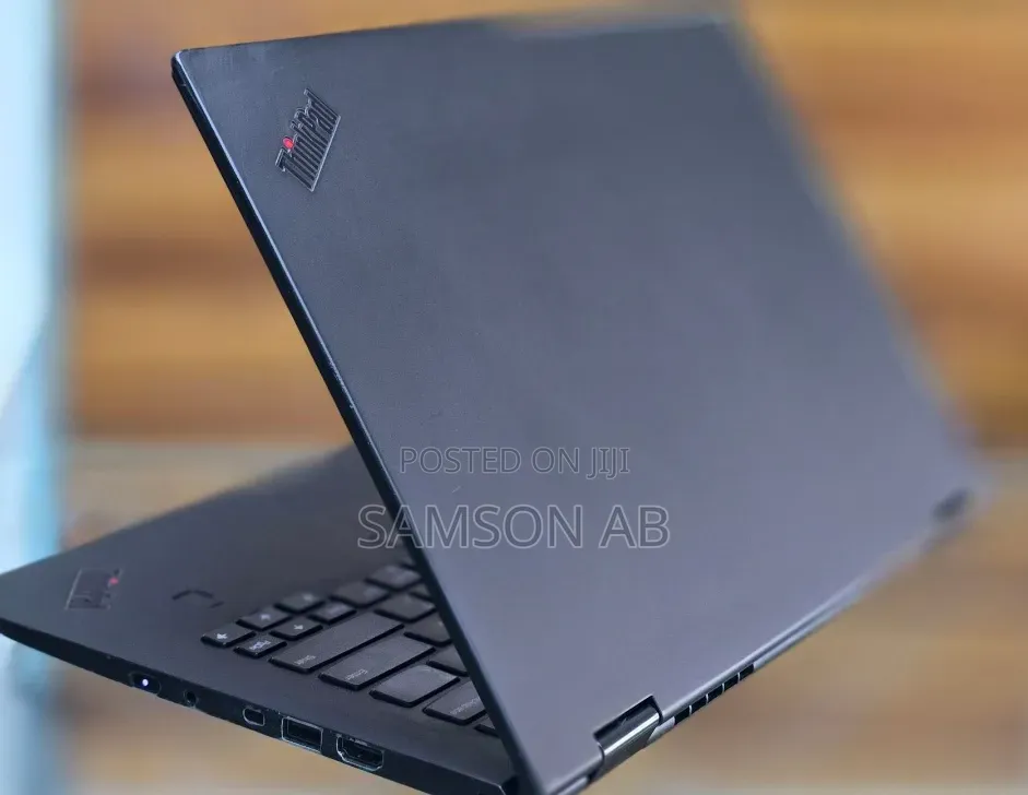 New Laptop Lenovo ThinkPad X1 Yoga 8GB Intel Core i7 SSD 512GB